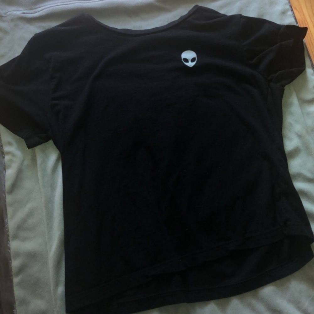Tee shirt